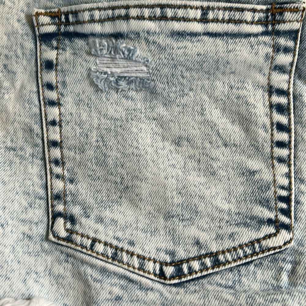 l&M Cut Off Lightwash Denim Shorts Large New - Picture 11 of 12